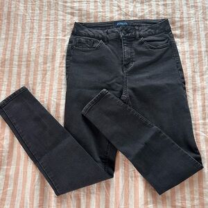 Stretchy legging denim
